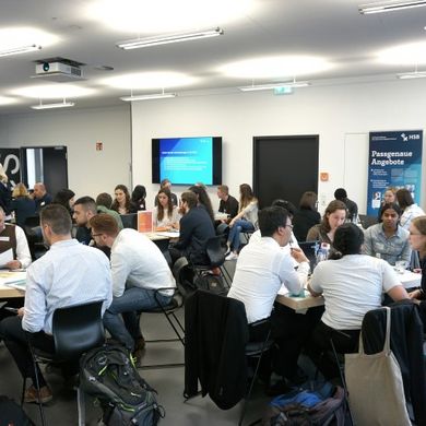 Lange Nacht der Bewerbung Teilnehmende bei der "Langen Nacht der Bewerbung".