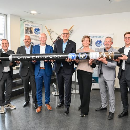 20260415_Besuch Bürgermeister grosses Gespräch_Copyright Sentspressestelle gruppenbild mit Männern udn einer Frau