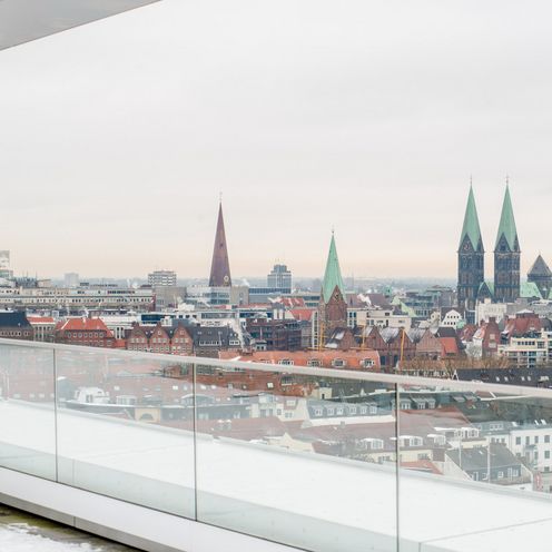 Aussicht vom Staffelgeschoss Aussicht über Bremen mit Dom.