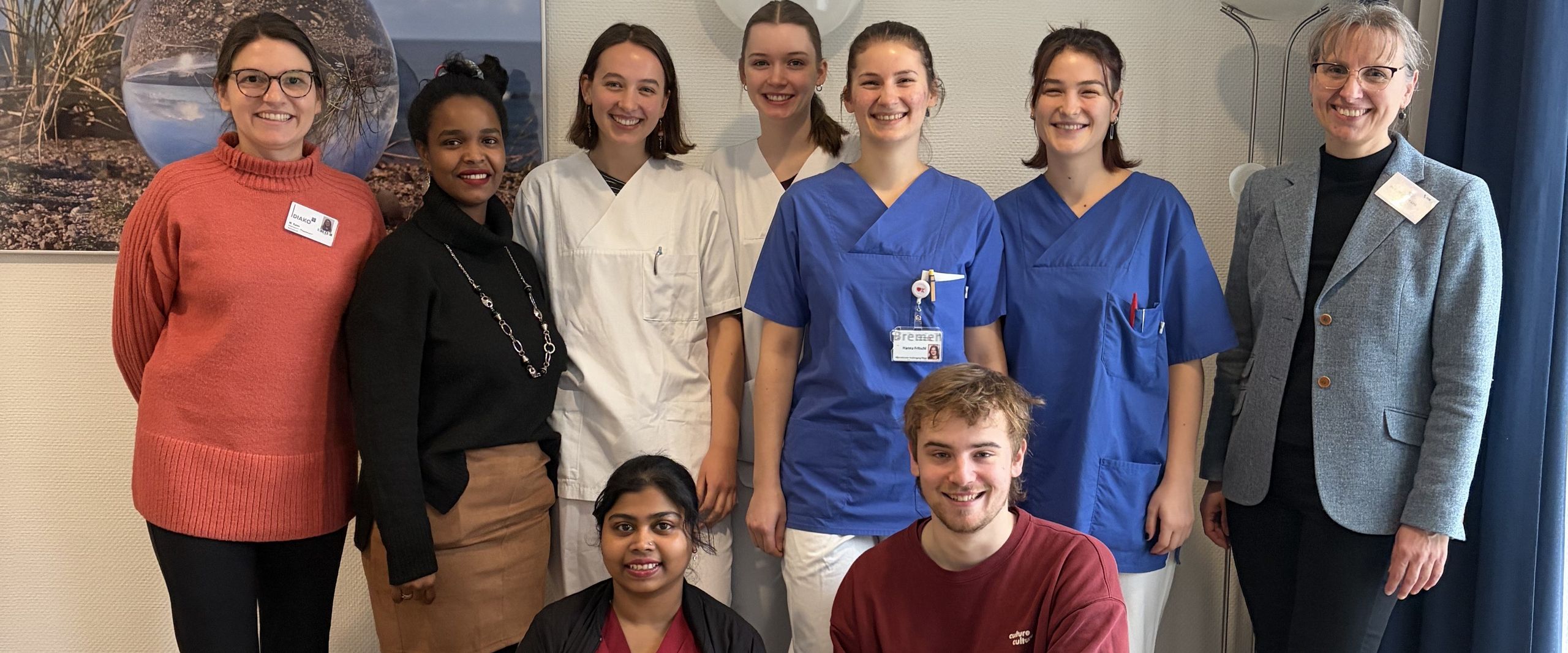 Projekt EntiPü ISPF Gruppenbild mit Männern und Frauen