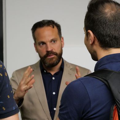 Vorbereitung auf das Jobinterview Alumnus der HSB im Gespräch mit Studierenden